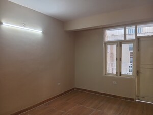 Room in 3 BHK Builder Floor at TDI The Grand Retreat, Sector 88 – for Rent