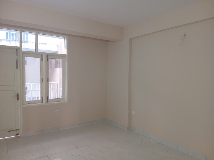 Room, tdi-the-grand-retreat 3 Bedroom 250 Sq.Yd. Builder Floor In Sector 88 Faridabad 9315104