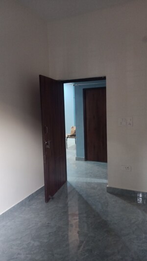 Room in 2 BHK Independent House at Sahastradhara Road – for Rent