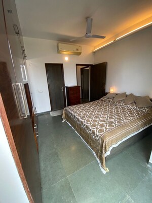 3 BHK Apartment For Rent in Ashoka Apartment Malabar, Malabar Hill