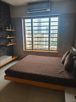 3 BHK + Pooja Room Apartment For Sale in Sea Land Apartments
