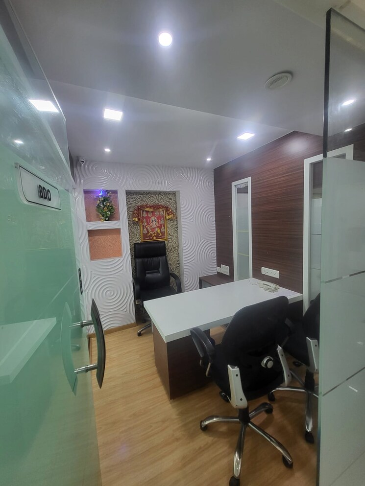 Team Area, greenscape-the-affaires Commercial Office Space 3000 Sq.Ft. In Sanpada Navi Mumbai 9315620