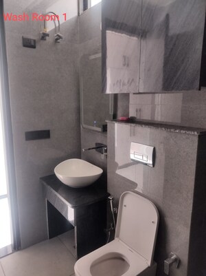 Master Bedroom in 3 BHK Builder Floor at BPTP Amstoria Country Floor, Sector 102 – for Rent