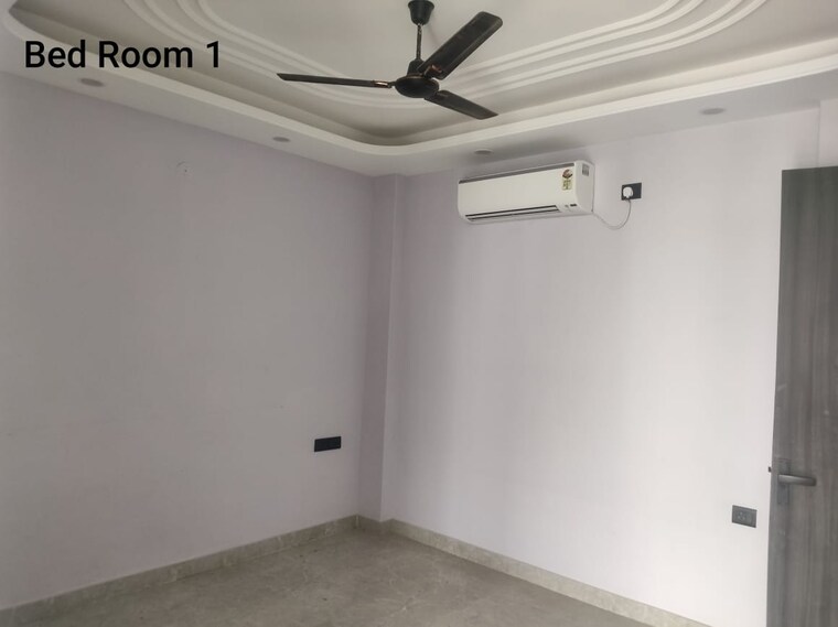 Room, bptp-amstoria-country-floor 3 Bedroom 2250 Sq.Ft. Builder Floor In Sector 102 Gurgaon 9315624