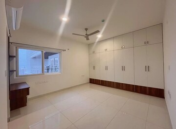 Bathroom in 3 BHK Apartment at Prestige Beverly Hills, Kokapet – for Rent