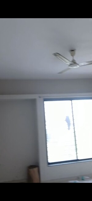 Room in 3 BHK Apartment at Om Tropica, Ravet – for Rent