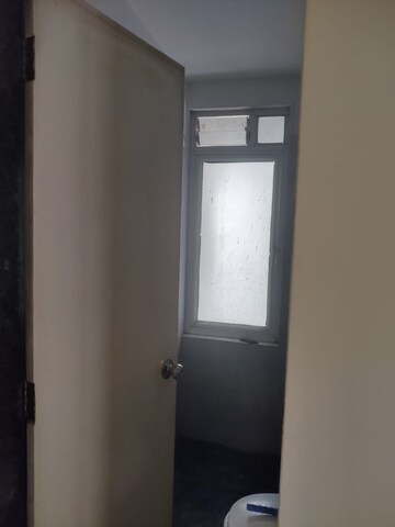 Room in 2 BHK Apartment at Yugal Kaushalya, Hadapsar – for Rent