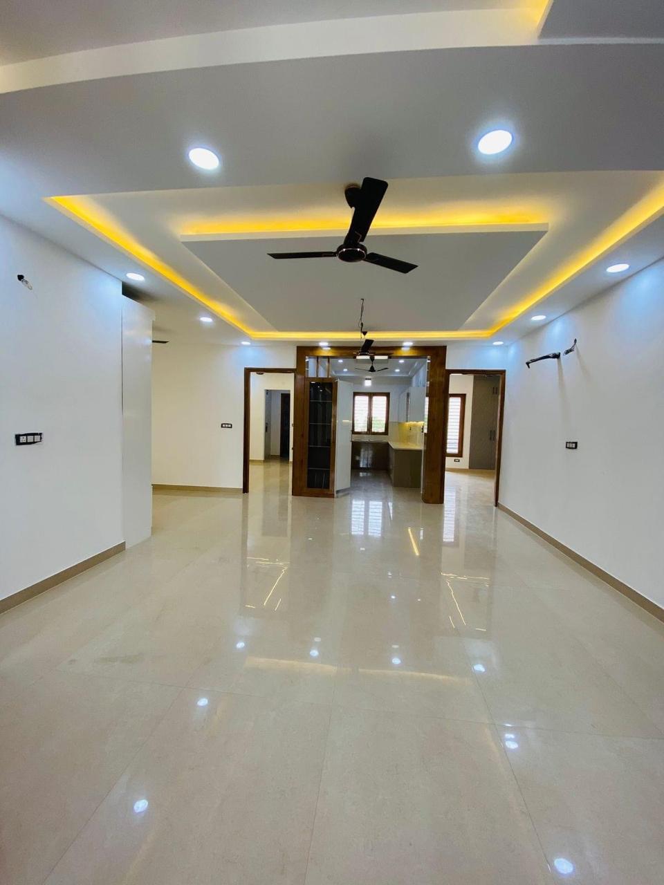3 BHK + Pooja Room Builder Floor For Rent in Puri Kohinoor