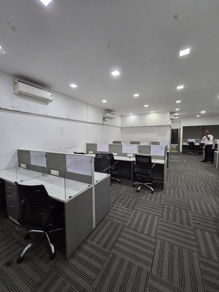 Team Area, ellora-fiesta Commercial Office Space 2060 Sq.Ft. In Sanpada Navi Mumbai 9315731