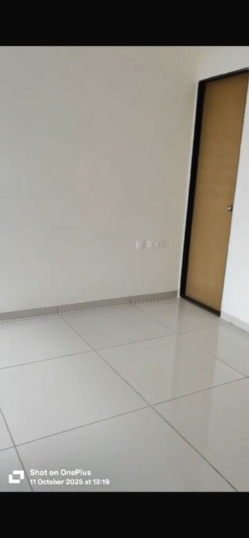 Master Bedroom in 1 BHK Apartment at Chandak 34 Park Estate, Goregaon West – for Rent