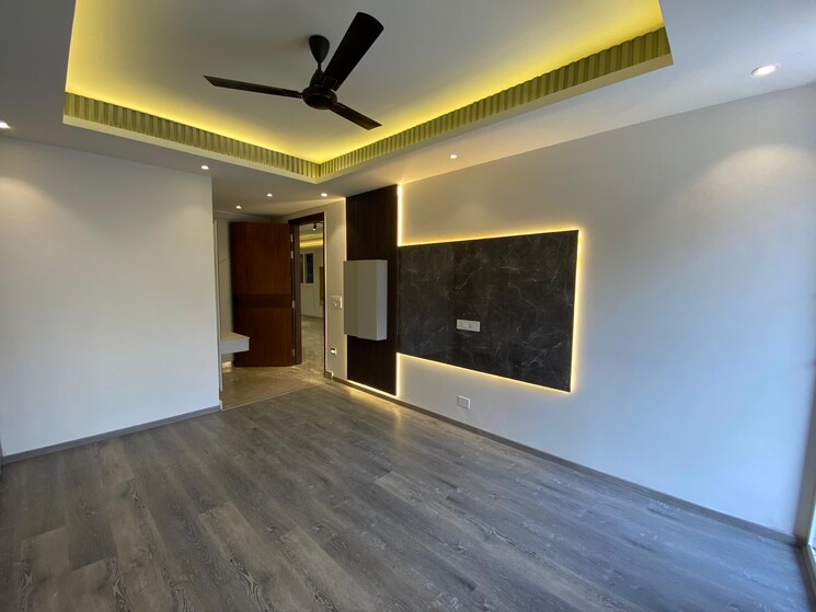 Room, ss-mayfield-gardens 4 Bedroom 2150 Sq.Ft. Builder Floor In Sector 51 Gurgaon 9315779