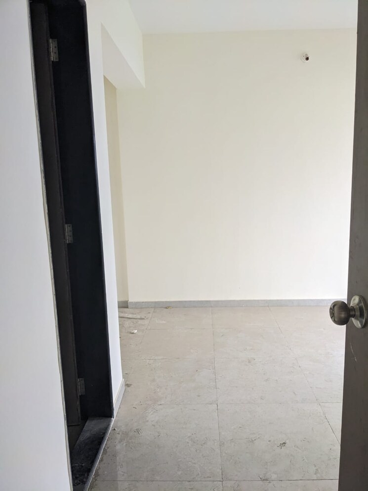 Room, mahavir-kalpavruksha 1 Bedroom 480 Sq.Ft. Apartment In Ghodbunder Road Thane 9315848