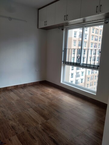 Room in 3 BHK Apartment at Brigade El Dorado, Bagaluru – for Rent