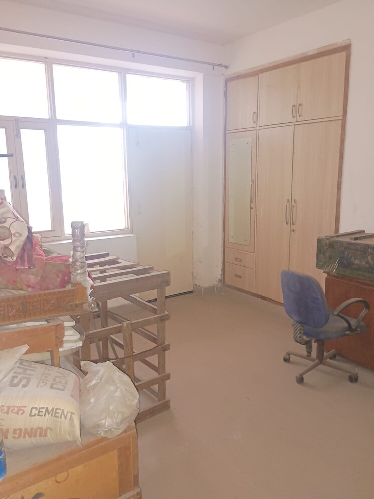 Living Room, the-defence-personnel 4 Bedroom 3000 Sq.Ft. Apartment In Sector 45 Faridabad 9315936