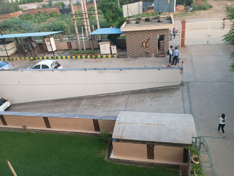 Balcony, the-defence-personnel 4 Bedroom 3000 Sq.Ft. Apartment In Sector 45 Faridabad 9315936