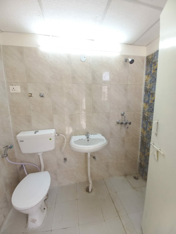 Other, signature-the-millennia-3 2 Bedroom 687 Sq.Ft. Apartment In Sector 37d Gurgaon 9315948