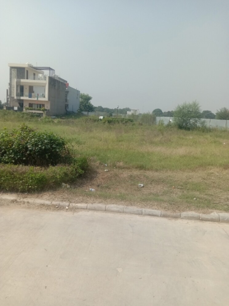 undefined, omaxe-new-chandigarh  115 Sq.Yd. Plot In North Mullanpur Chandigarh 9315953