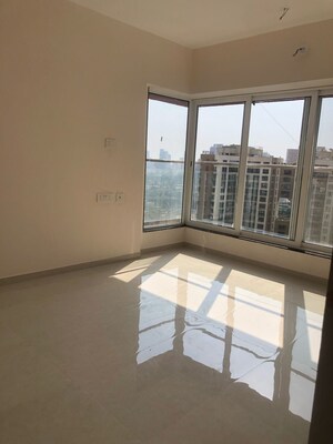 2 BHK Apartment For Rent in JP Decks, Goregaon East