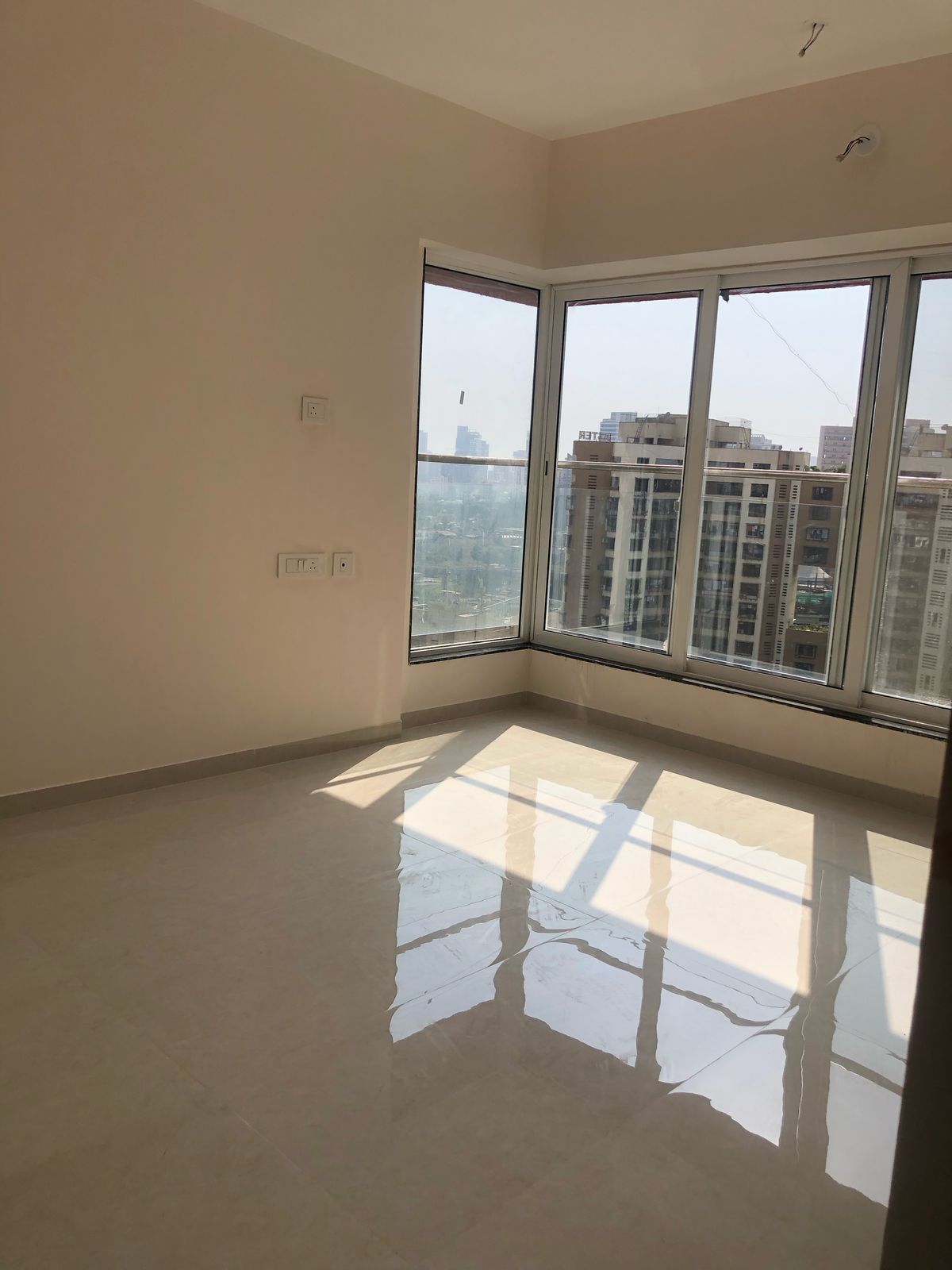 2 BHK Apartment For Rent in JP Decks