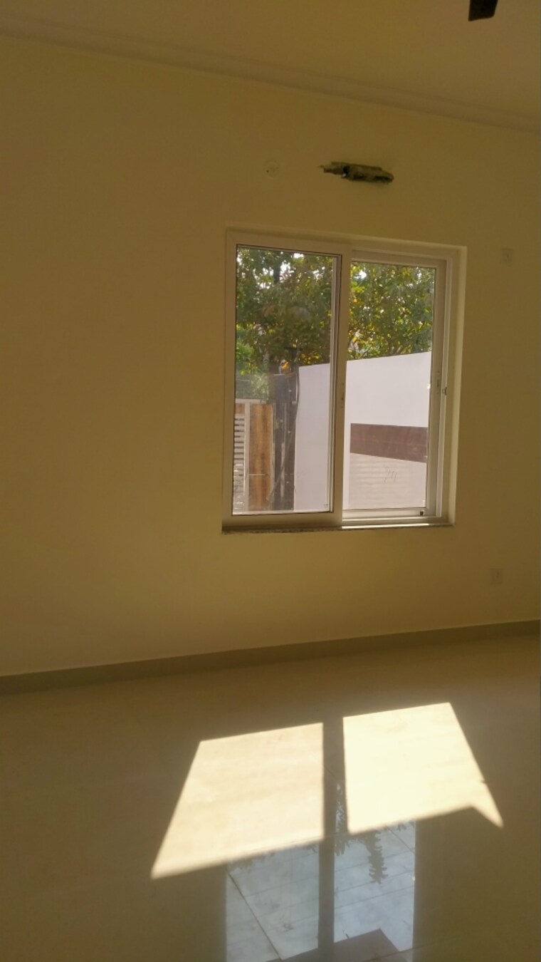 Room, gomti nagar 2 Bedroom 1250 Sq.Ft. Independent House In Gomti Nagar Lucknow 9316033