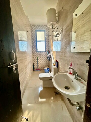 Bathroom in 2 BHK Builder Floor at Palm Residency Chhatarpur, Chattarpur – for Rent