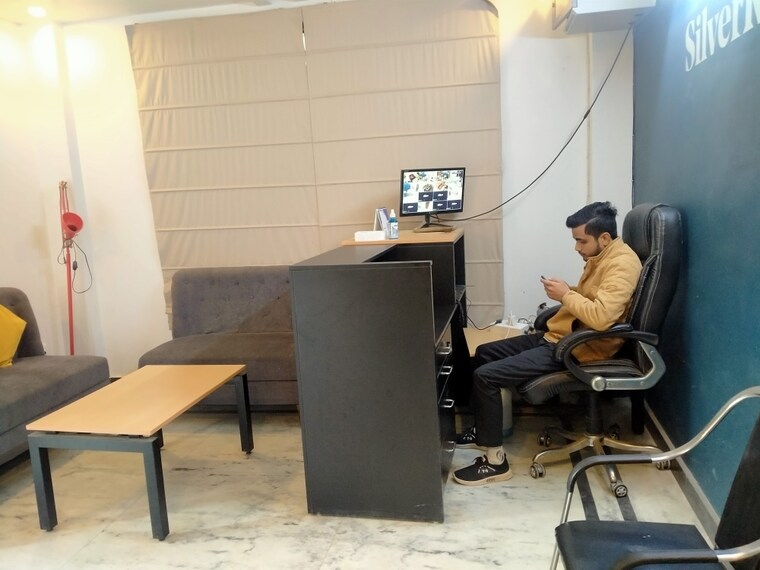 Common Area, chinhat Pg For Boys & Girls In Chinhat 9316050