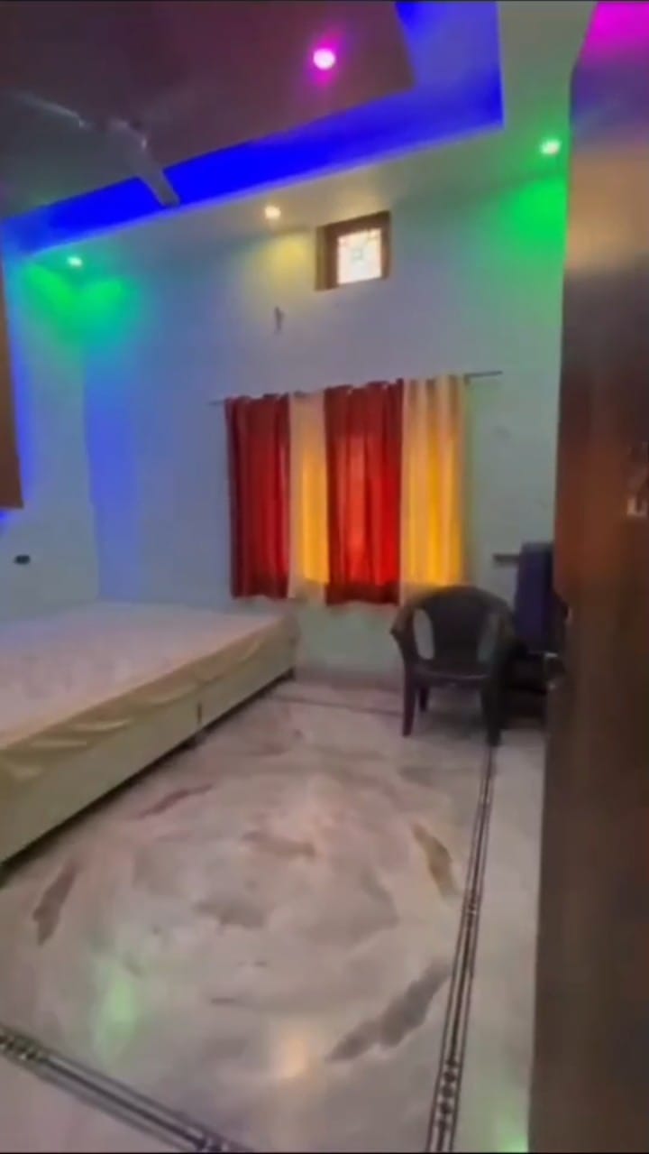 3.5 BHK + Extra Room Independent House For Sale in Nehrugram