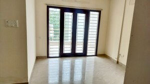 Room in 3 BHK Villa at Manikonda – for Rent