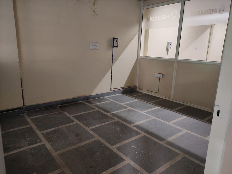 Balcony, site 4 sahibabad Commercial Warehouse 1700 Sq.Ft. In Site 4 Sahibabad Ghaziabad 9316044