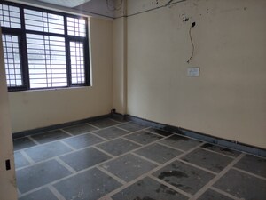 Room in  Warehouse at Site 4 Sahibabad – for Rent