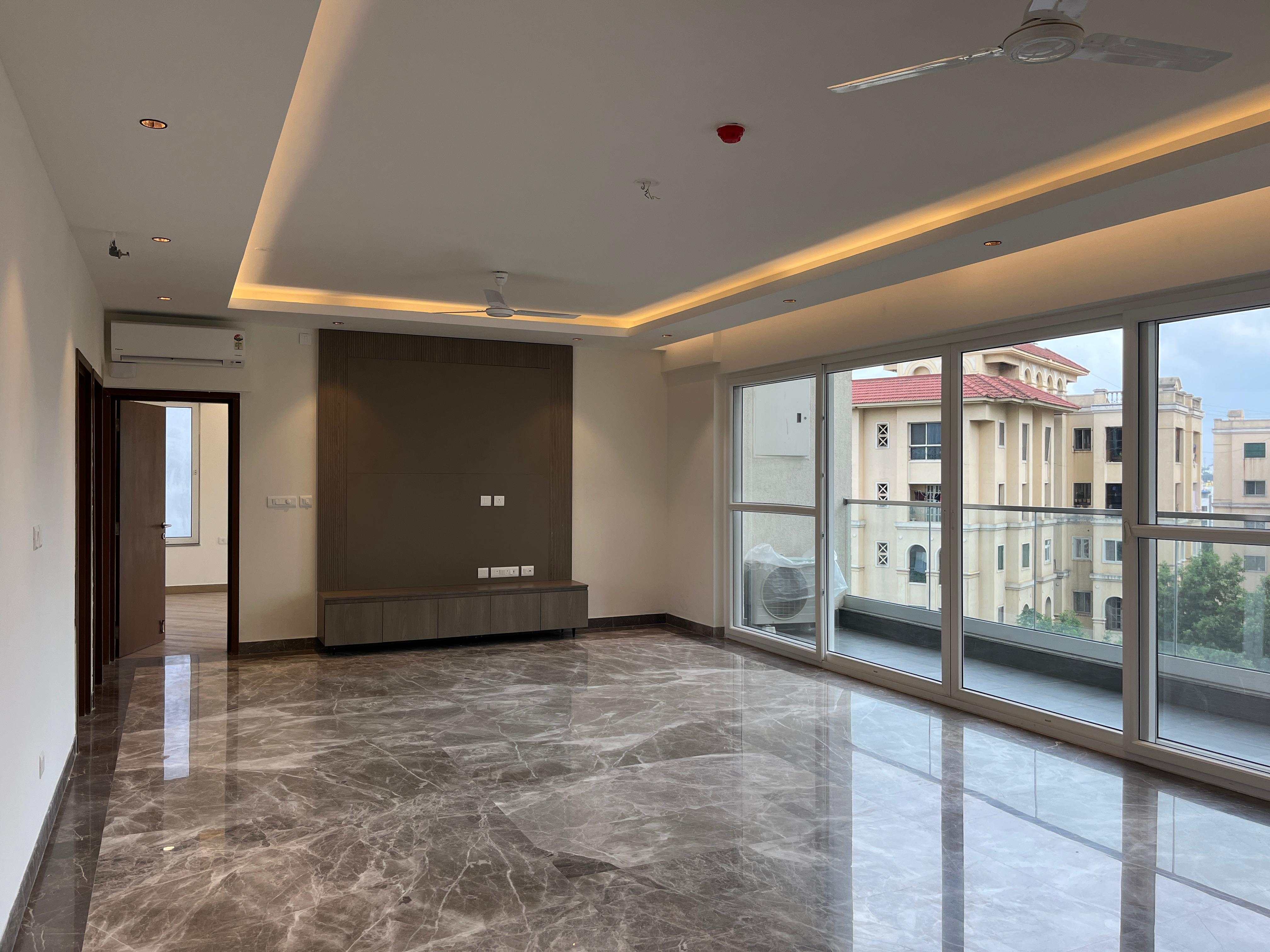 4 BHK + Servant Room Apartment For Rent in Prestige Fairfield