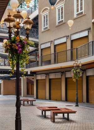  Shop – Exterior View View at Maan - for Sale