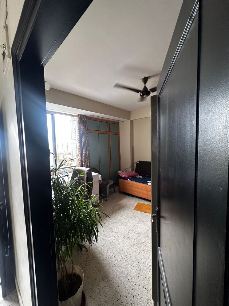 Balcony, kutchery road 3 Bedroom 1300 Sq.Ft. Apartment In Kutchery Road Ranchi 9316088