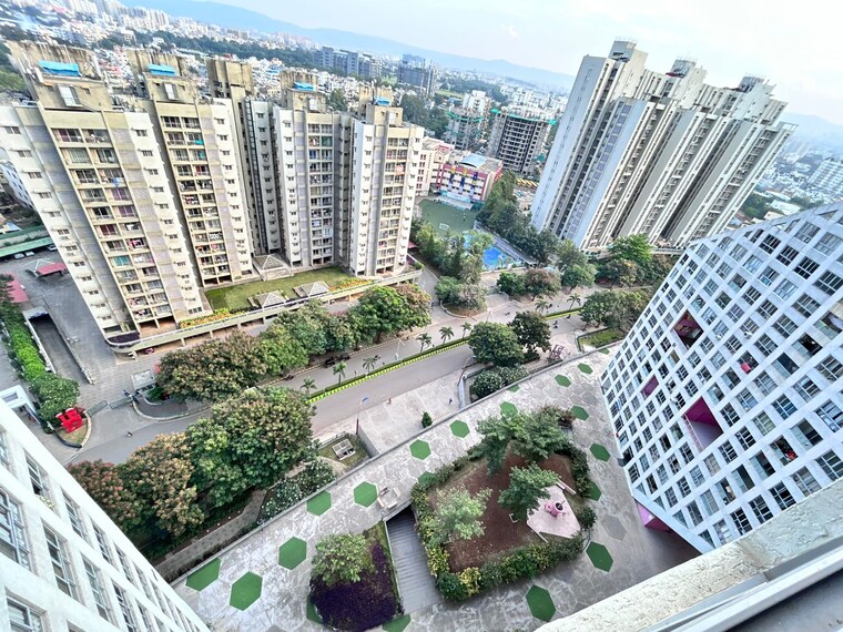 Exterior View, amanora-future-towers 2 Bedroom 966 Sq.Ft. Apartment In Hadapsar Pune 9316121