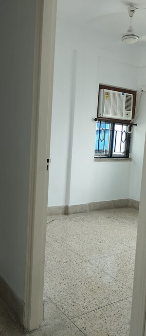 Room in 2 BHK Apartment at Kalikapur – for Sale