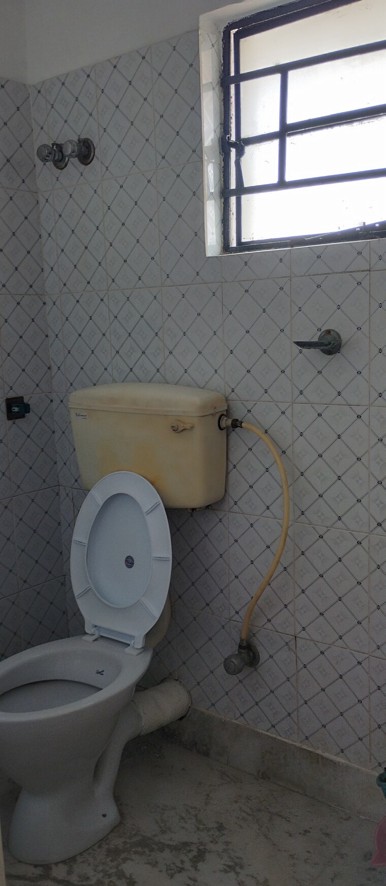 Bathroom, kalikapur 2 Bedroom 625 Sq.Ft. Apartment In Kalikapur Kolkata 9316147