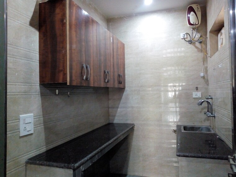 Kitchen, sector 47 2 Bedroom 1409 Sq.Ft. Builder Floor In Sector 47 Gurgaon 9316150