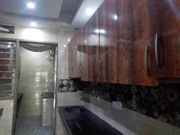 Kitchen in 2 BHK Builder Floor at Sector 47 – for Rent