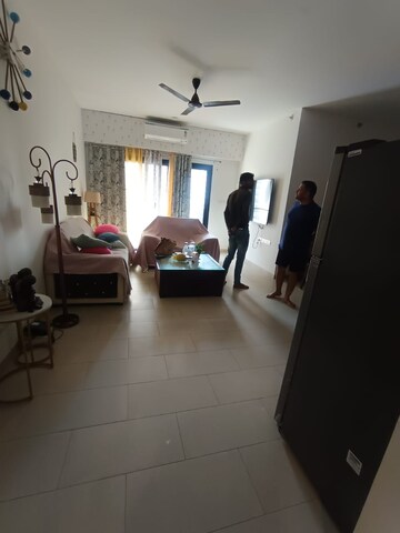 Team Area in 2 BHK Apartment at Shapoorji Pallonji Joyville Gurgaon, Sector 102 – for Rent