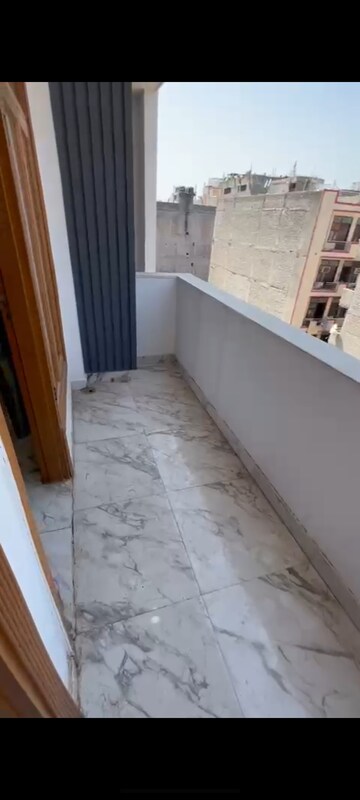 Balcony in 2 BHK Builder Floor at Sultanpur – for Rent