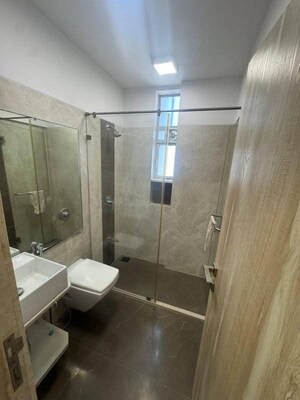 Washroom in 2 BHK Apartment at Santacruz East – for Rent