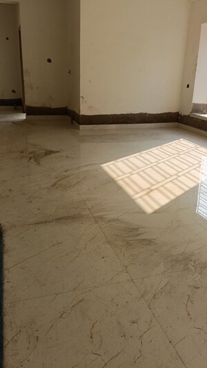Room in 3 BHK Apartment at Sunshine Enclave New Town, New Town – for Sale