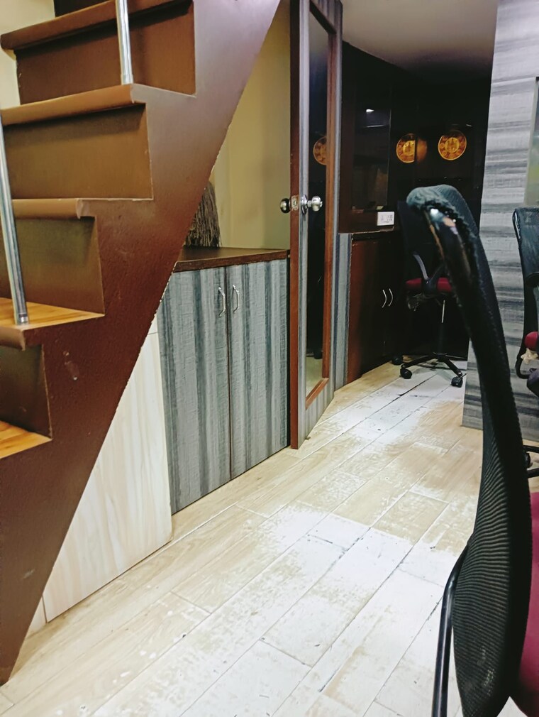 Balcony, haware-fantasia Commercial Office Space 580 Sq.Ft. In Vashi Sector 28 Navi Mumbai 9316253