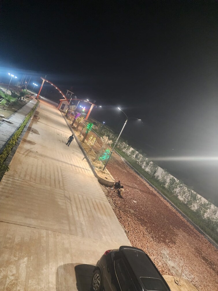 Cover Image, nh 19  60 Sq.Yd. Plot In Nh 19 Vrindavan 9316265