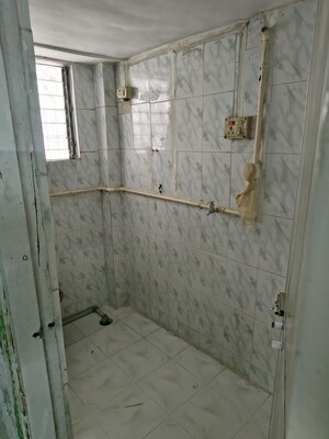 Master Bedroom in 1 RK Apartment at Kurla East – for Rent