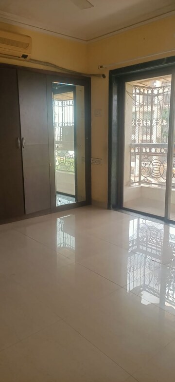 Room in 1 BHK Apartment at Dombivli East – for Rent