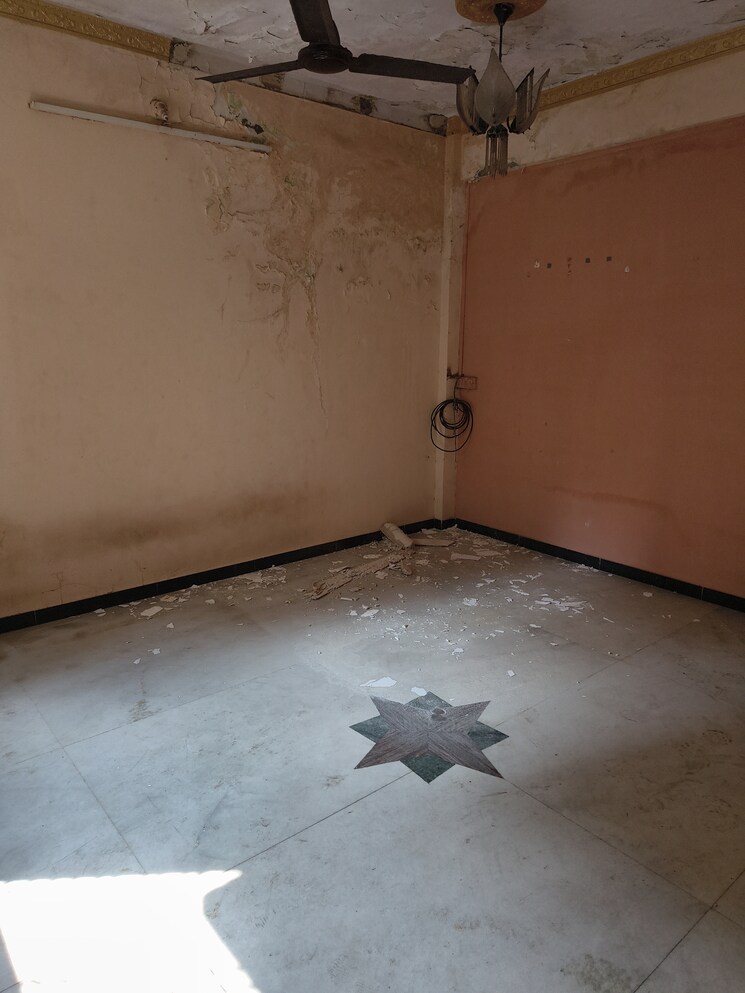 undefined, kurla west 2 Bedroom 500 Sq.Ft. Apartment In Kurla West Mumbai 9316314