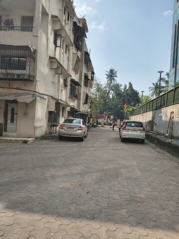 2 BHK Apartment – Exterior View View at Kurla West - for Rent