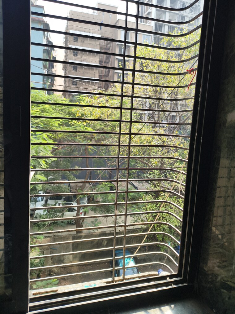 Balcony, kurla west 2 Bedroom 500 Sq.Ft. Apartment In Kurla West Mumbai 9316314