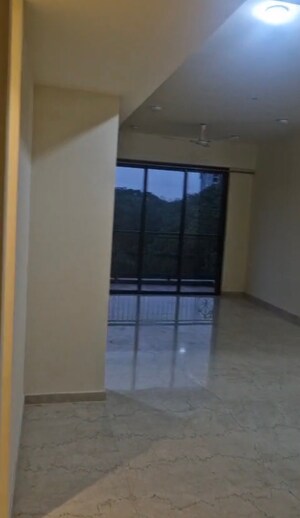 3 BHK Apartment For Rent in Lodha Sterling, Kolshet Road